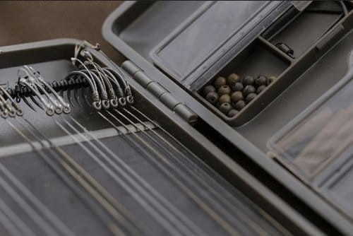 Korda pudełko na przypony Combi Rigsafe wedkarski sklep krokodyl4.jpg