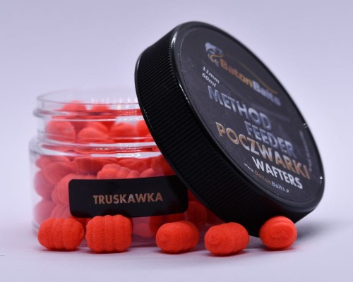 Baton Baits poczwarki 11mm wafters - truskawka - wędkarskie centrum krokodyl.JPG