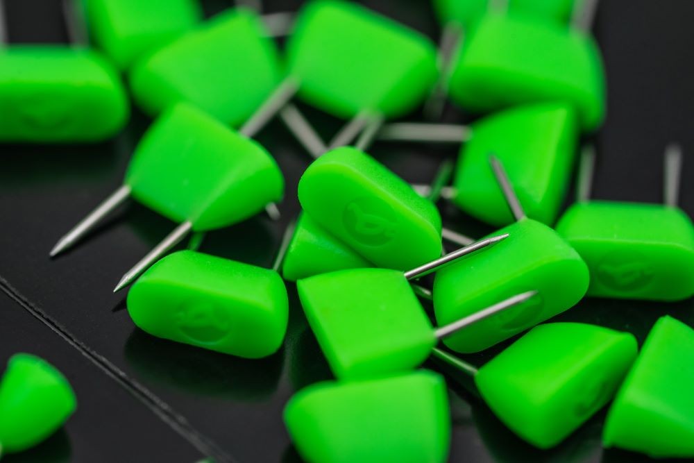 Korda piny podwójne Double Pins do przyponów - 20szt.